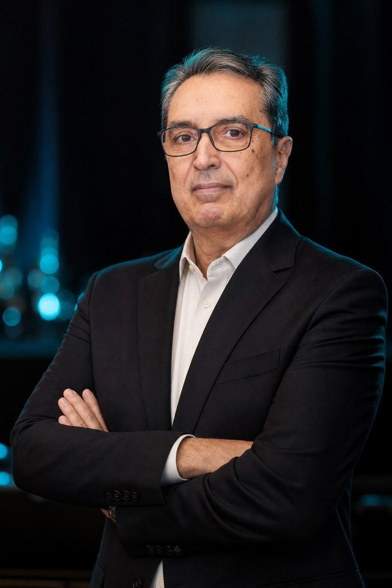 Retrato de Carlos Carvalho