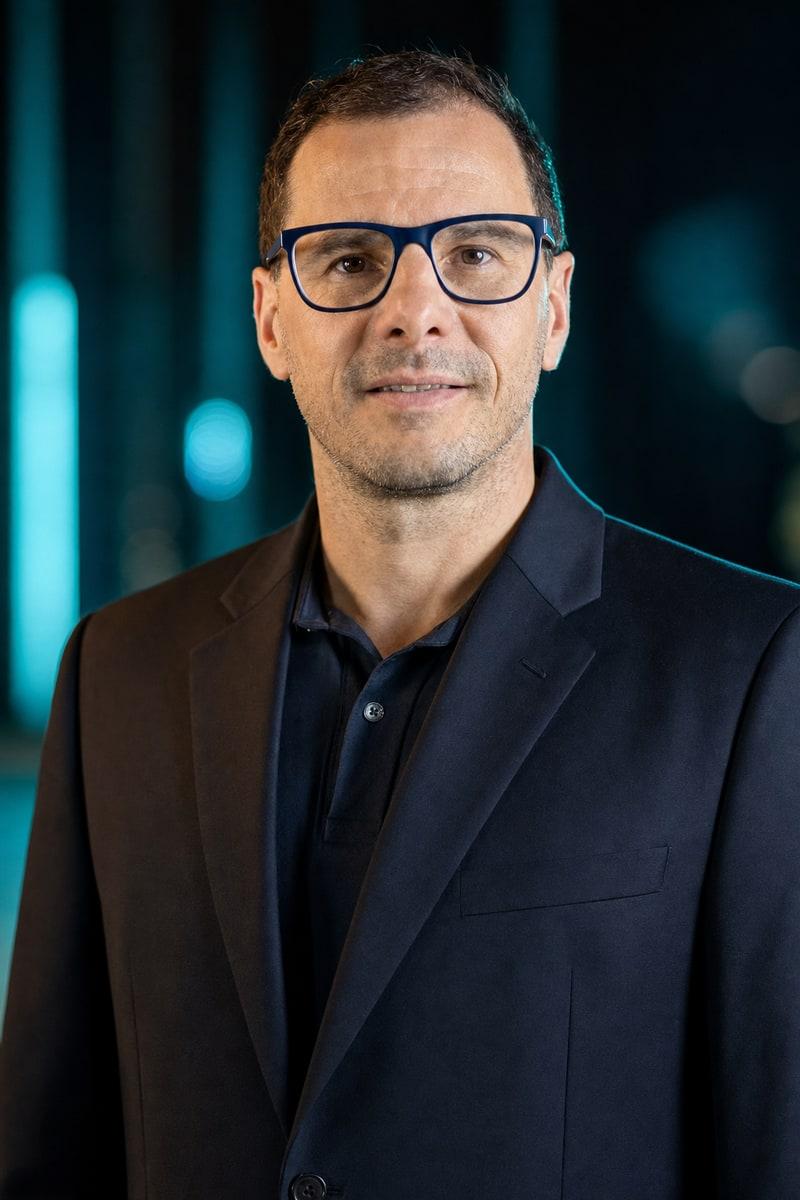 Retrato de Douglas Pesavento